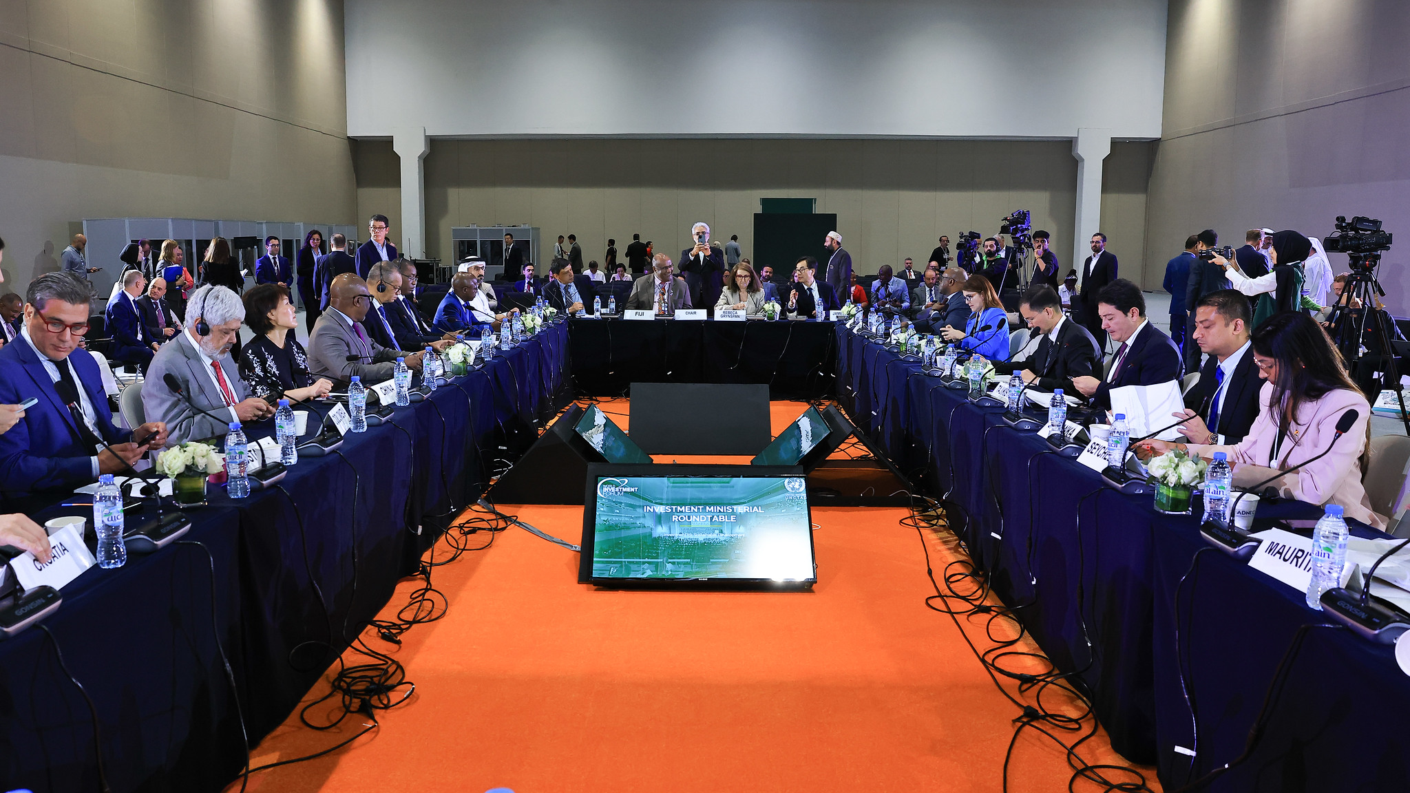 /uploads/image/2023/11/22/translation-equipment-for-meetings-where-can-it-be-used-.jpg translation-equipment-for-meetings-where-can-it-be-used-.jpg