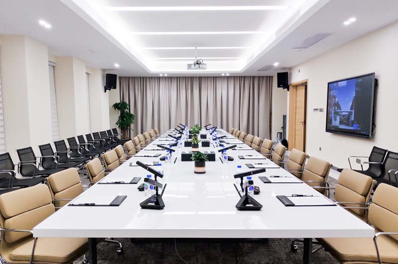 Gonsin Escorted The Modern Education In Campus Gonsin Escorted The Modern Education In Campus