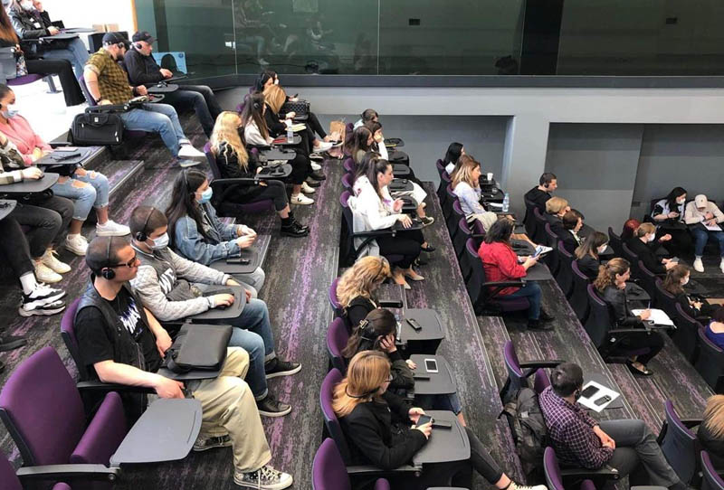 The_Evolution_of_Wireless_Simultaneous_Interpretation_Systems_and_Their_Impact_on_the_Interpretation_Industry-3.jpg The_Evolution_of_Wireless_Simultaneous_Interpretation_Systems_and_Their_Impact_on_the_Interpretation_Industry-3.jpg